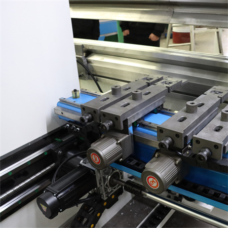 Freio de prensa de placa hidráulica 63T/2500 para máquina de dobra de chapa de aço carbono cnc