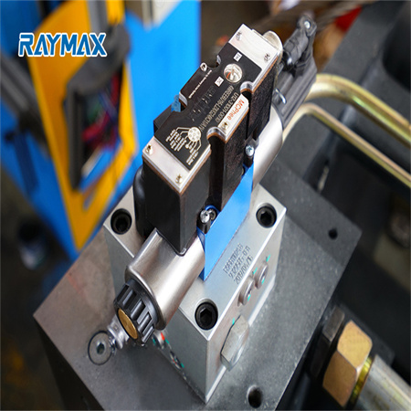 Máquina de dobrar chapas de metal para aço inoxidável 600T aço de alta qualidade de prensa hidráulica CNC de venda imperdível