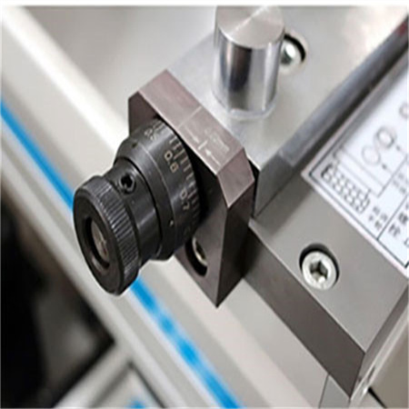 Prensa prensa CNC eletro-hidráulica de alta precisão / dobradeira de chapa metálica