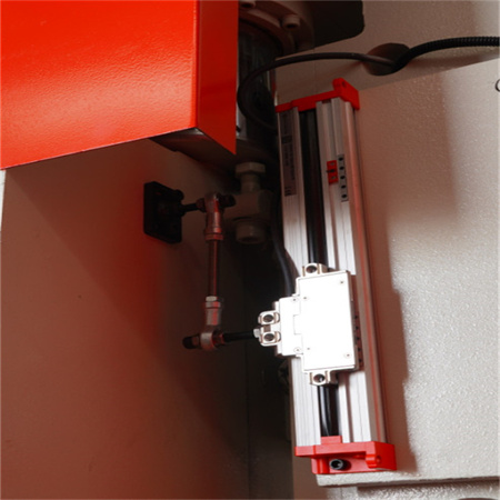 Freio de prensa CNC para chapa de metal AMUDA 70T-2500 CNC Mini máquina de freio de prensa hidráulica com Delem DA53 para processamento de chapa de metal