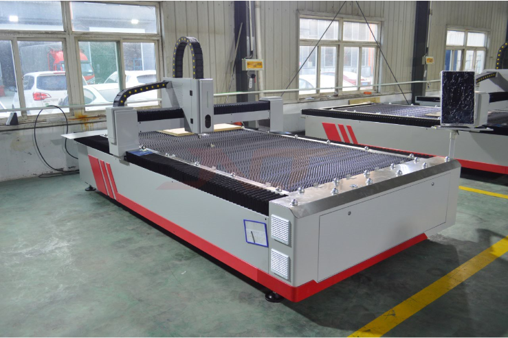 Máquina de corte a laser de fibra CNC 2000w para corte industrial de chapas metálicas